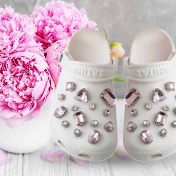 Light Pink Glass Rhinestone Shoe Charms - Picture 3 of 11